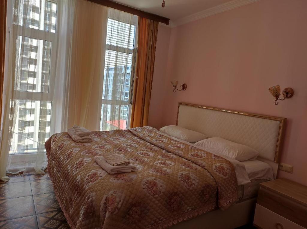 Apartment On Sherif Khimshiashvili Street 15B Батуми Екстериор снимка