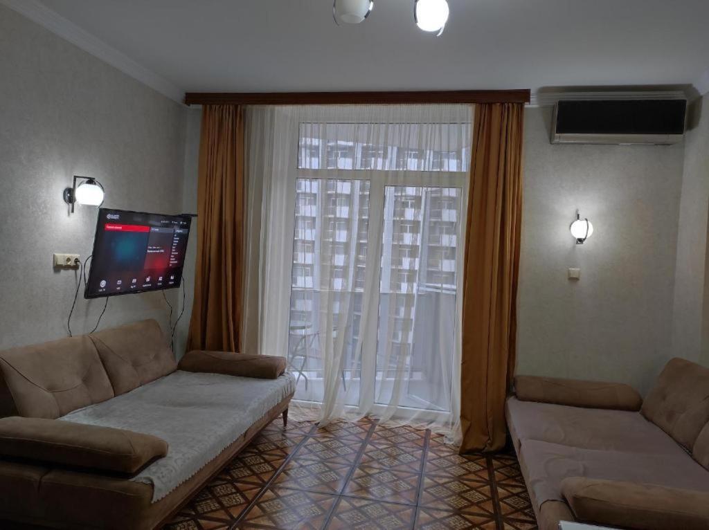 Apartment On Sherif Khimshiashvili Street 15B Батуми Екстериор снимка