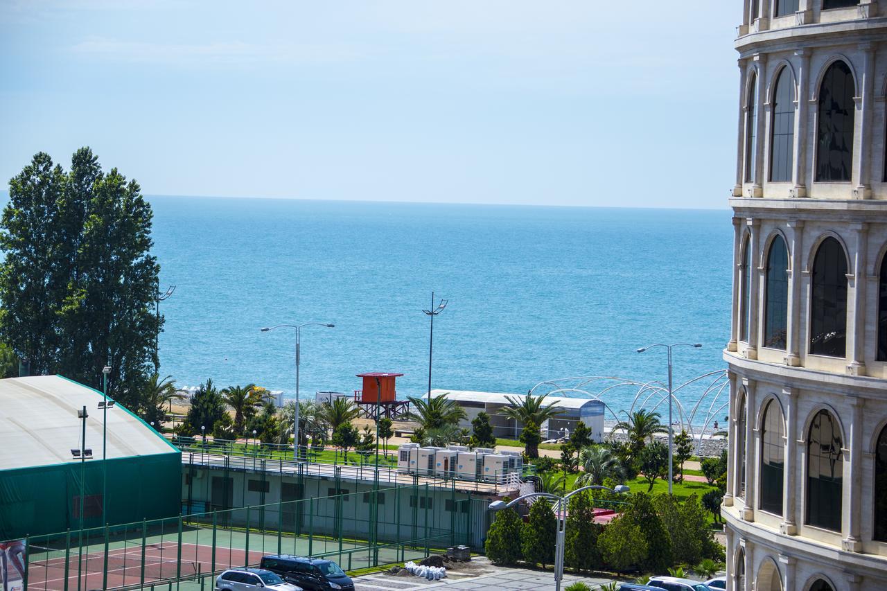 Apartment On Sherif Khimshiashvili Street 15B Батуми Екстериор снимка