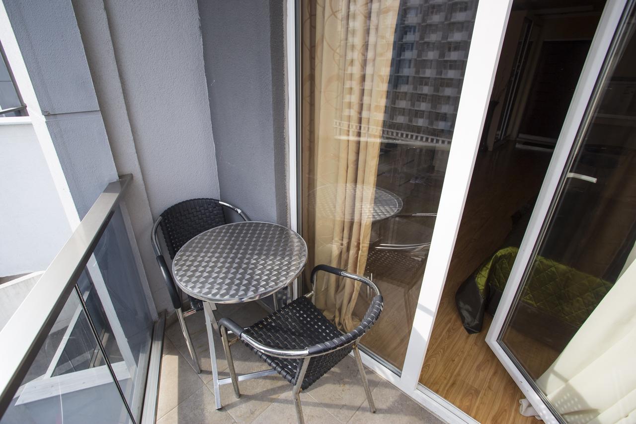 Apartment On Sherif Khimshiashvili Street 15B Батуми Екстериор снимка